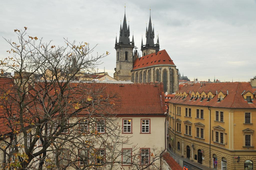 Selinor Old Town Apartments Prag Exteriör bild